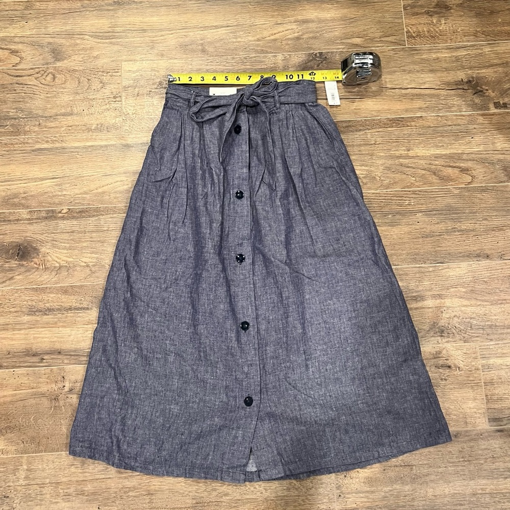NWT OLD NAVY CHAMBRAY MIDI SKIRT